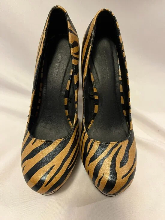 Forever 21 Tiger Print Platform Heels – Size 8 – NWOT - Picture 2 of 16